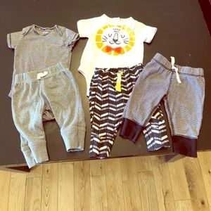 Newborn& 3 Month outfit sets